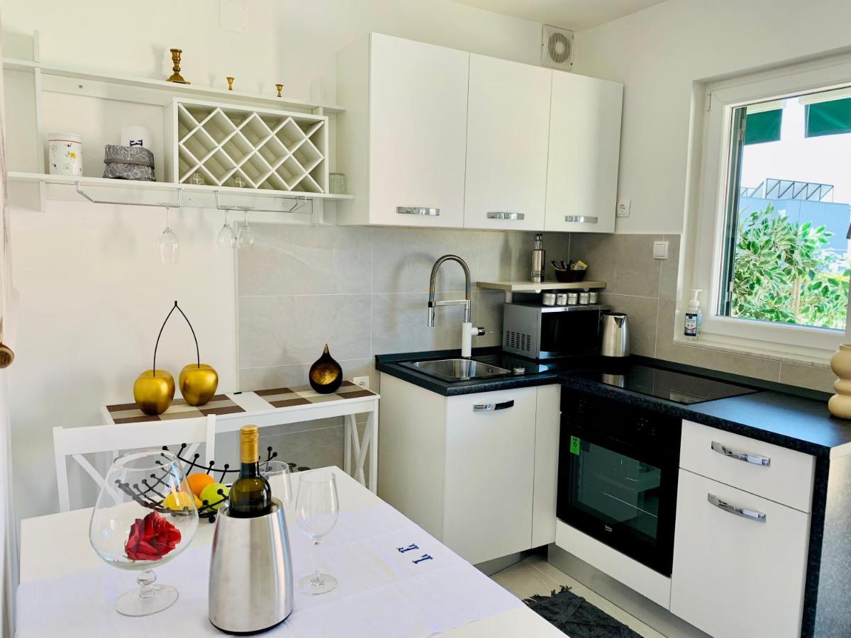 Villa Evamar, Island Krk Punat Eksteriør billede